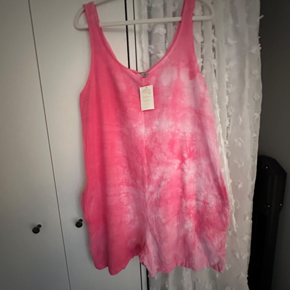 Free People Riverside Tool and Dye Jumper Romper Size SM/M - Picture 2 of 4